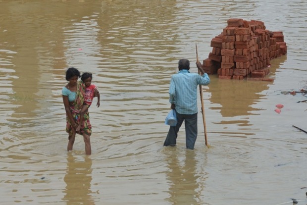 В Индии от наводнения погибли почти 200 человек