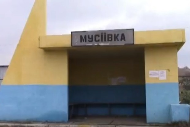 Возле границы с РФ в Луганской области пытались подорвать магазин и частный дом