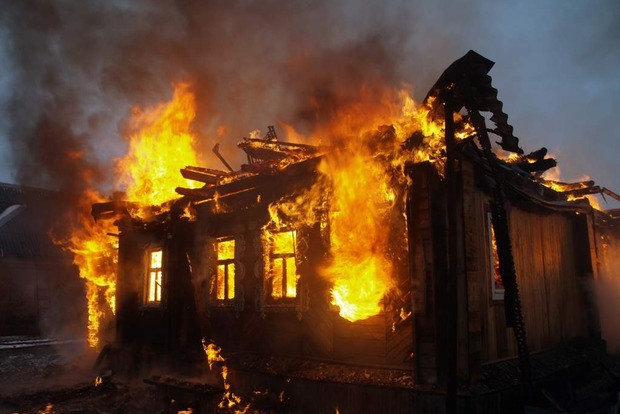 В Донецкой области при пожаре погибли три человека