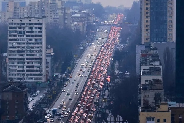 Фото. 1 день війни