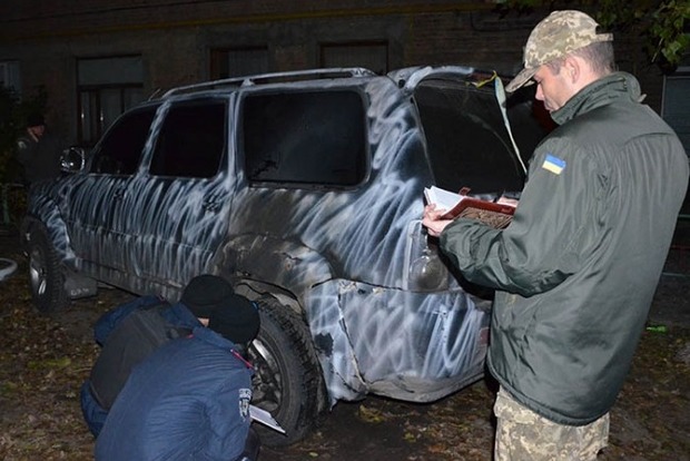 У Лисичанську підпалили автомобіль голови міського виборчкому