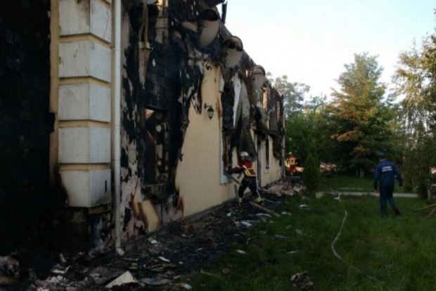Часть спасенных в доме престарелых доставили в Вышгород, остальных забрали родные