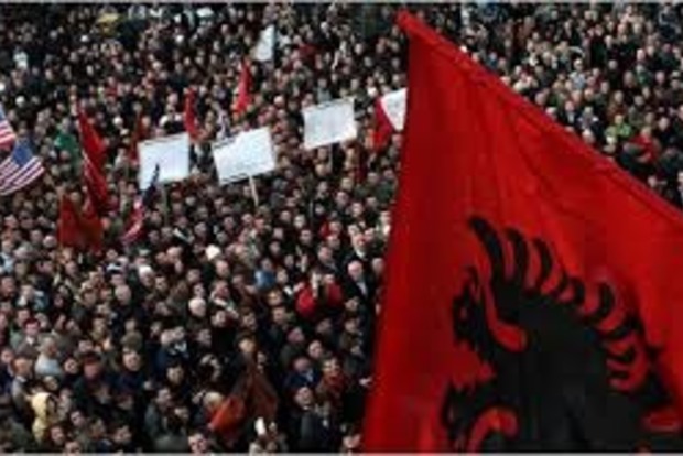 Ситуація в Косово загострюється: серби заговорили про автономію