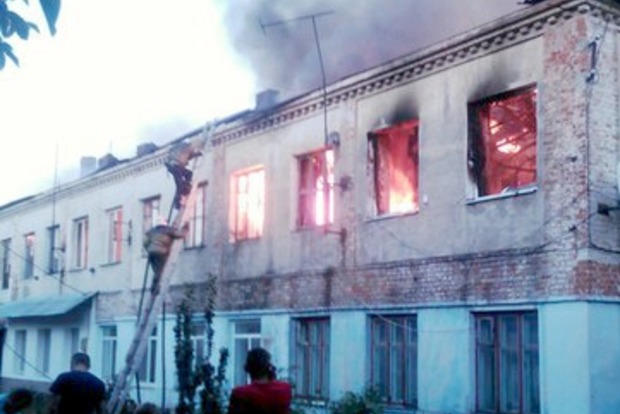 В Виннице горел жилой многоквартирный дом (фото)