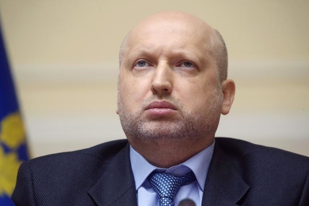 Турчинов сподівається, що адміністрація Трампа надасть Україні летальну зброю