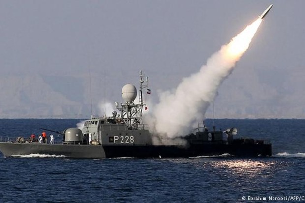 Иран успешно запустил новые крылатые ракеты