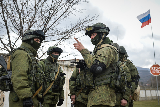 Кремль перекинув на окупований Донбас 200 російських офіцерів