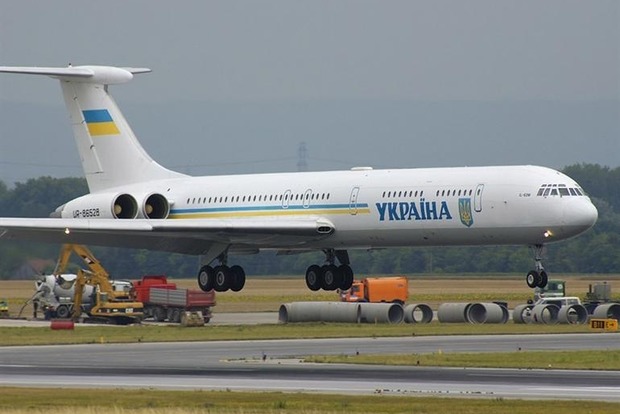 Самолет Порошенко вылетел в Ростов для обмена Савченко