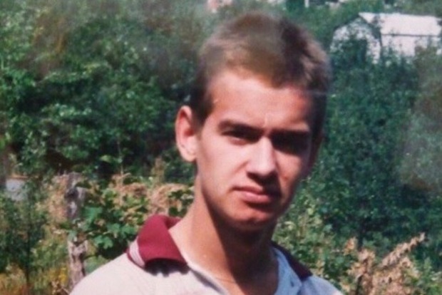 Евгений Кошевой показал фото юности, где у него густые волосы