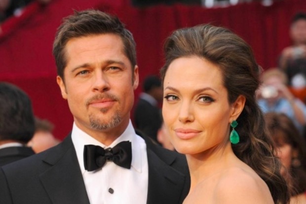 ЗМІ: Анджеліна Джолі та Бред Пітт розлучаються