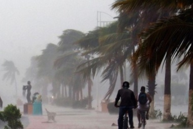 Ураган «Метью» вдарив по Гаїті, є жертви