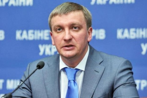 Министр предлагает набирать судей по конкурсу