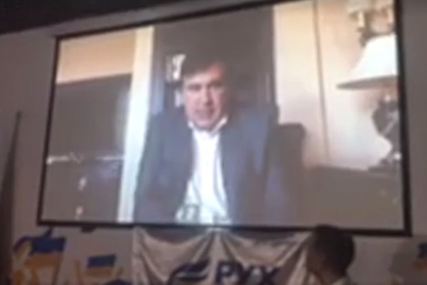 Саакашвили обещает скоро вернуться в Украину и надеется на открытый суд