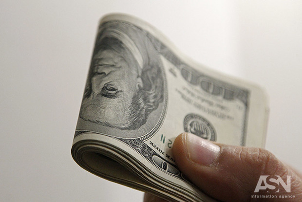 Эксперт указал на важную причину роста доллара в Украине 