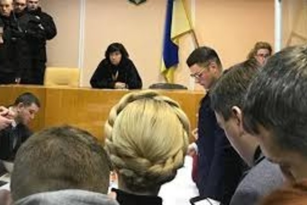 Тимошенко срочно покинула заседание суда по Саакашвили