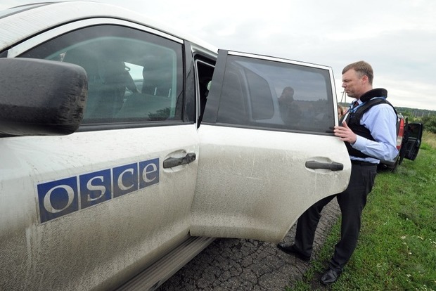 ОБСЕ обнаружила сгоревший автомобиль с телами боевиков «ЛНР»