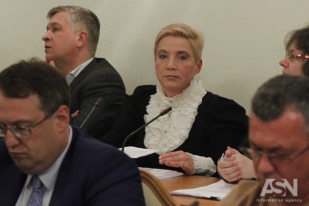 Соломатіна опублікувала листування з «куратором НАЗК» з Адміністрації президента
