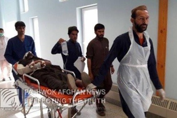 В Афганістані стався теракт в поліцейській дільниці, більше 40 жертв