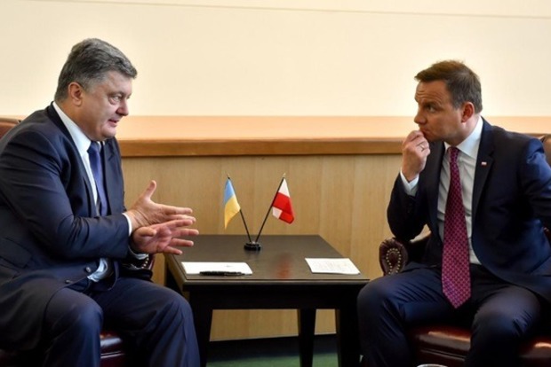 Порошенко предложил созвать комитет из-за паранойи в Польше