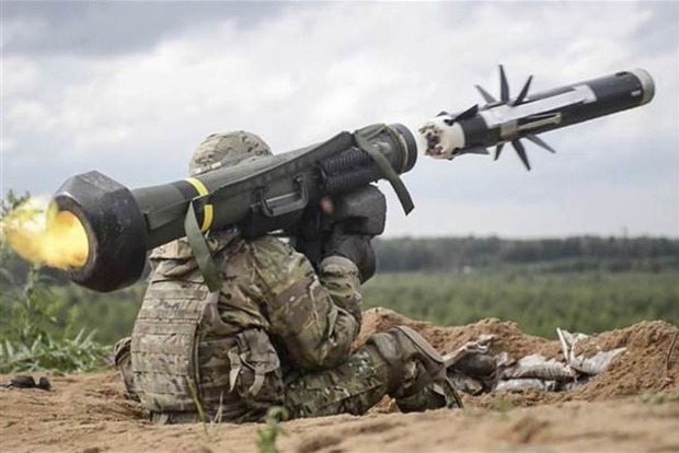 Украина хочет начать массовые закупки оружия у США