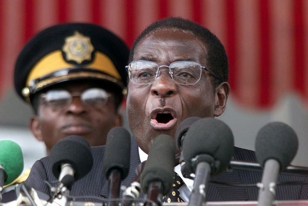 Мугабе оголосив про відхід з поста президента Зімбабве