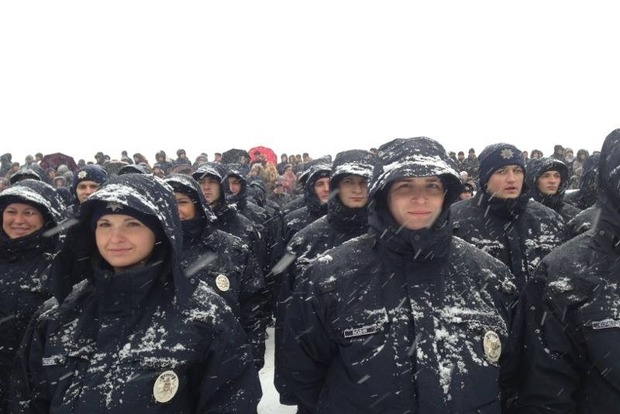 В Днепропетровске начала работу патрульная полиция