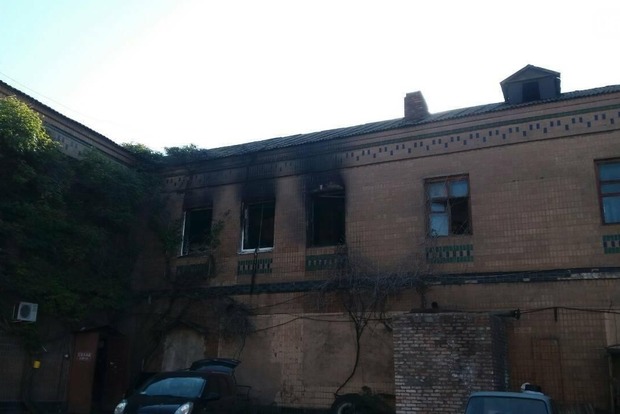 Смертельный пожар в Запорожье: Двое пострадавших в тяжелом состоянии
