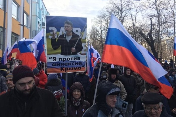 У Москві проходить багатотисячний Марш пам'яті Нємцова