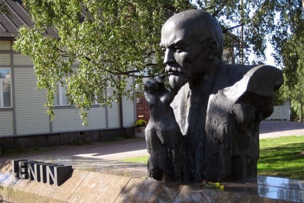 Финляндия снесет памятник Ленину из-за вступления в НАТО.