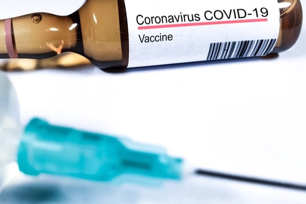 Кому бесполезно делать прививку от Сovid-19: объяснение вирусолога