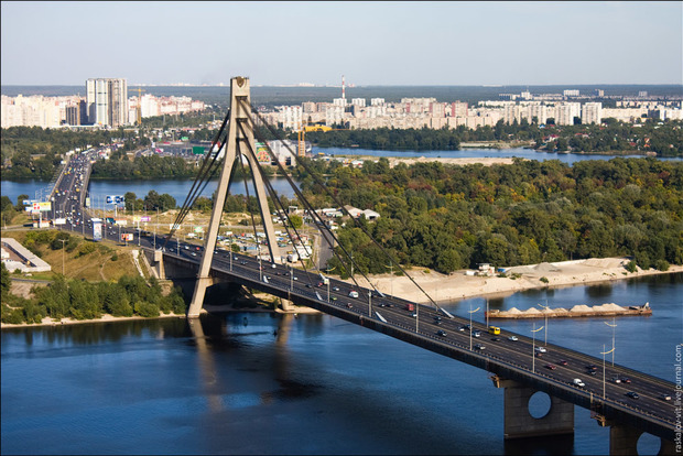 У Києві Московський міст перейменують на Північний