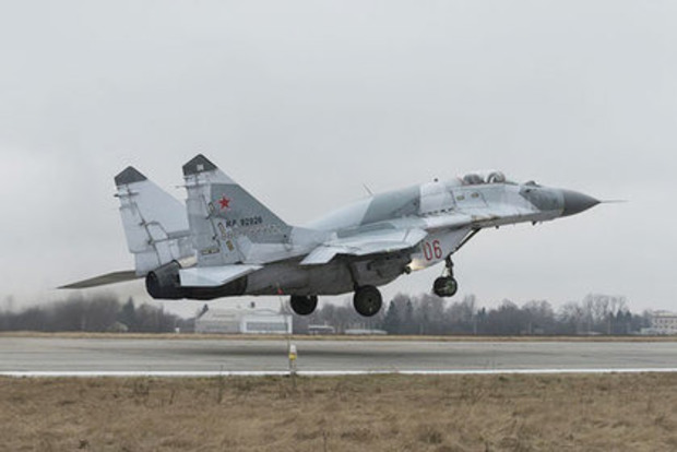 Под Москвой разбился истребитель МиГ-29