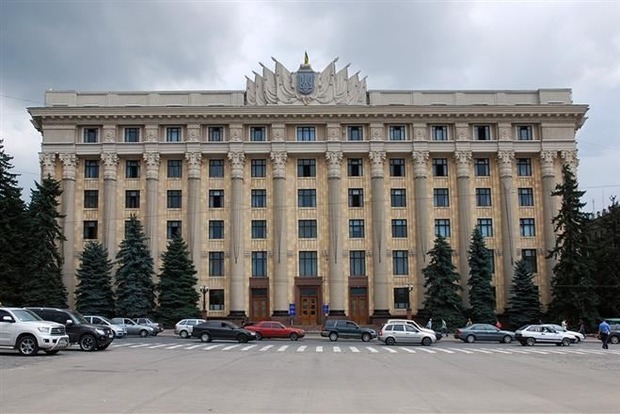 Двох чиновників Харківської міськради затримали за хабар у 30 тис. грн