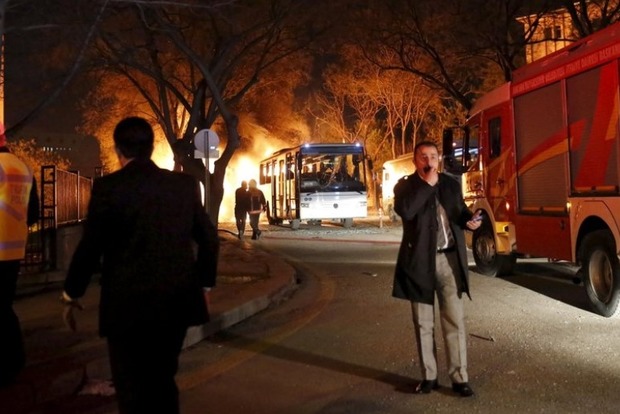 Очевидцы выложили в Сеть видео момента взрыва в Анкаре