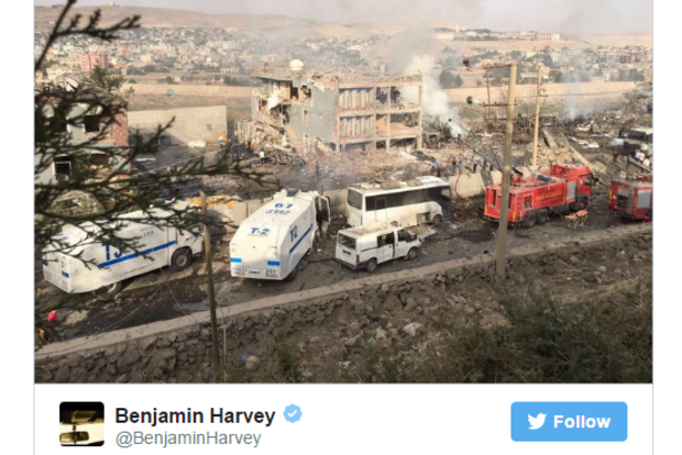 У Туреччині вибух біля поста поліції: дев'ять загиблих, десятки поранених
