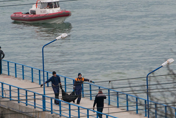 Крушение Ту-154 над Чёрным морем: Минобороны России обвинило пилота
