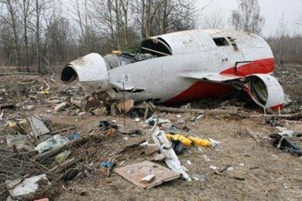Опубліковано аудіозапис із кабіни літака Леха Качинського, що зазнав аварії