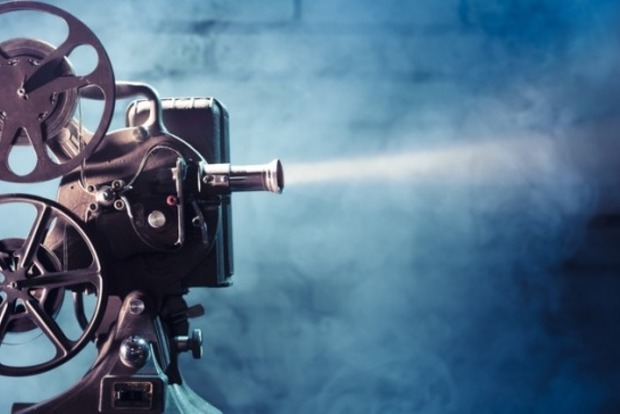 Порошенко запретил трансляцию российских фильмов, снятых после 1 января 2014 года