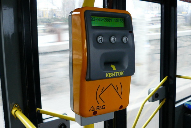 До конца 2017 года в киевском транспорте внедрят электронный билет