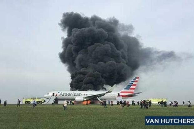 Во Флориде во время посадки взорвался самолет