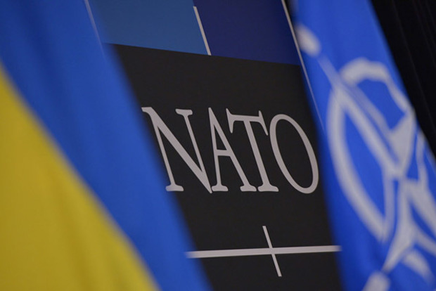 Половина Украины стремится в НАТО и ЕС. Кроме Одесской области, Харьковщины и Донбасса