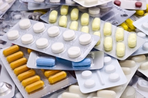 В Україну намагалися ввезти індійські ліки, в шість разів завищуючи їхню митну вартість