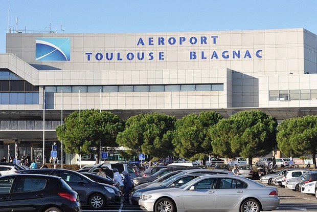 Во Франции в аэропорту Тулуза эвакуировали людей
