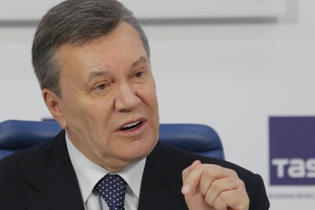 Переписав. Янукович показав черговий варіант свого звернення до Путіна