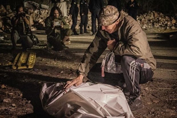 Удар по селу Гроза навели двое местных жителей, сбежавшие в Россию - СБУ