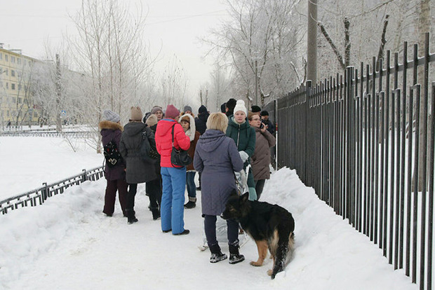 Кількість постраждалих від різанини в російській школі зросла до 11 осіб