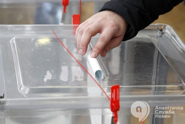 Підкуп виборців залишився актуальним на перших місцевих виборах - ОПОРА 