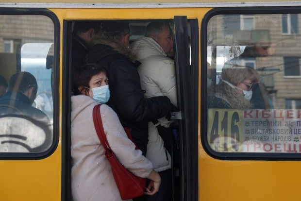 У МОЗ розповіли, як буде працювати транспорт в жовтих і червоних зонах карантину