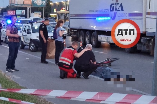 Смертельна ДТП в Київ з вини п'яного пішохода. з'явилося відео