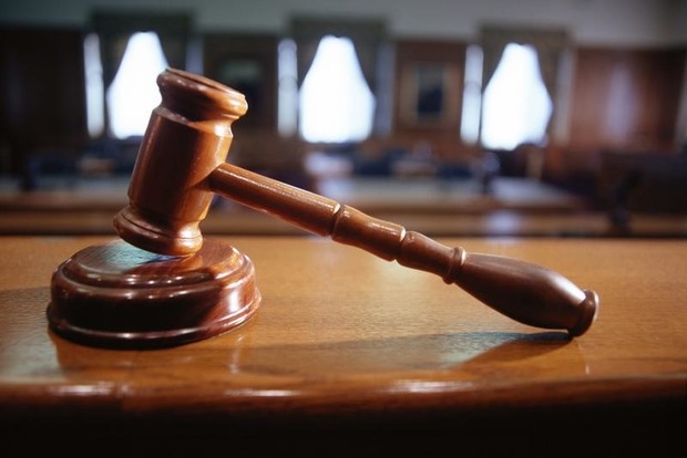 Суд признал противоправной бездеятельность Порошенко